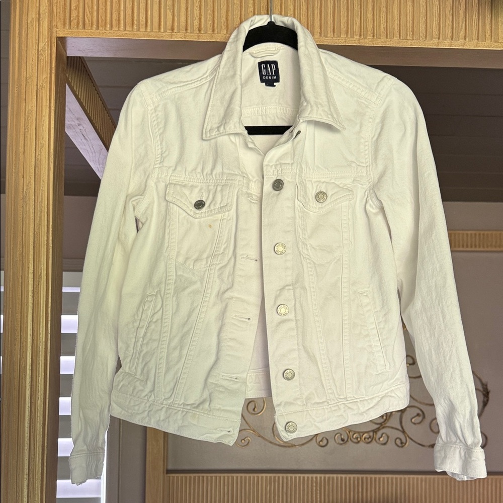 GAP Women's Cream Jean Jacket